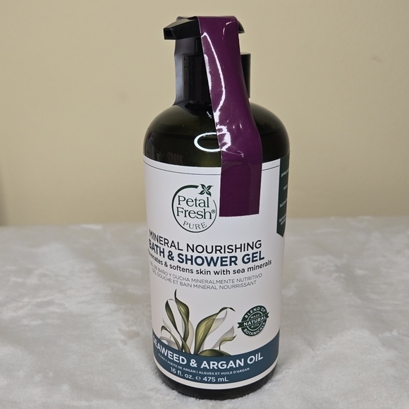 Petal Fresh Pure Mineral Nourishing Bath & Shower Gel Seaweed & Argan Oi… - Picture 2 of 7